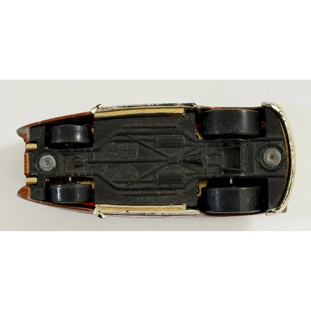 Hot‎ Wheels Shapeshifter Toy Car Kids 1:64 Brown Mutant Machines 2003 Graphics